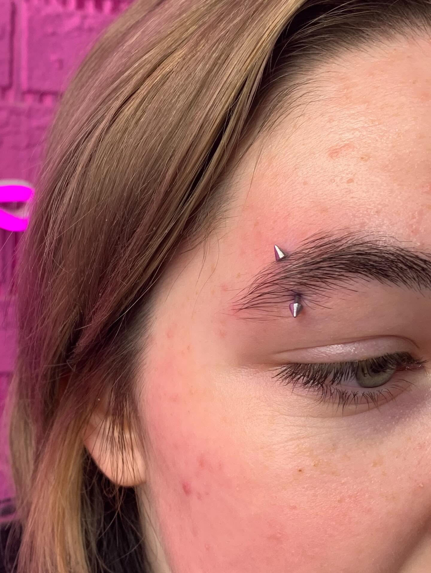 Piercing — ukázka práce studia Tetovačky Praha